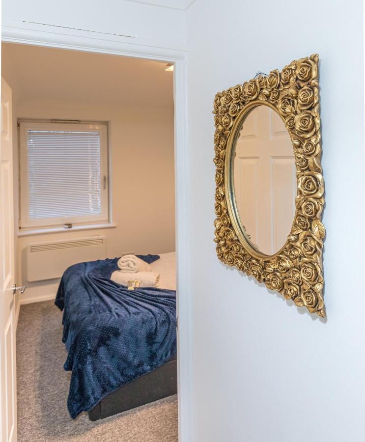 Luxury Hollywood Getaway In The Heart Of The City Brighton ภายนอก รูปภาพ